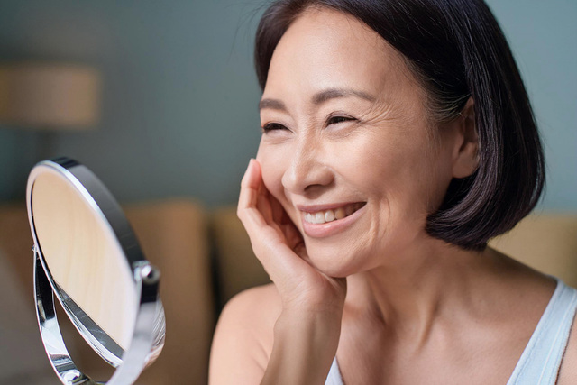 【美容】40～60代女性、いったい何のために『美容』するのか？　「自己満足」と「社会のプレッシャー」、揺れ動くココロの内側とは